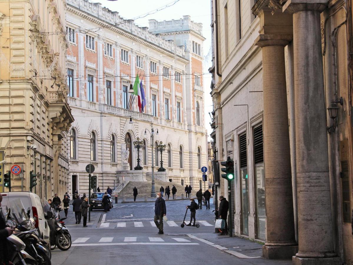 Antica Residenza Del Corso Hotel Rome Exterior photo