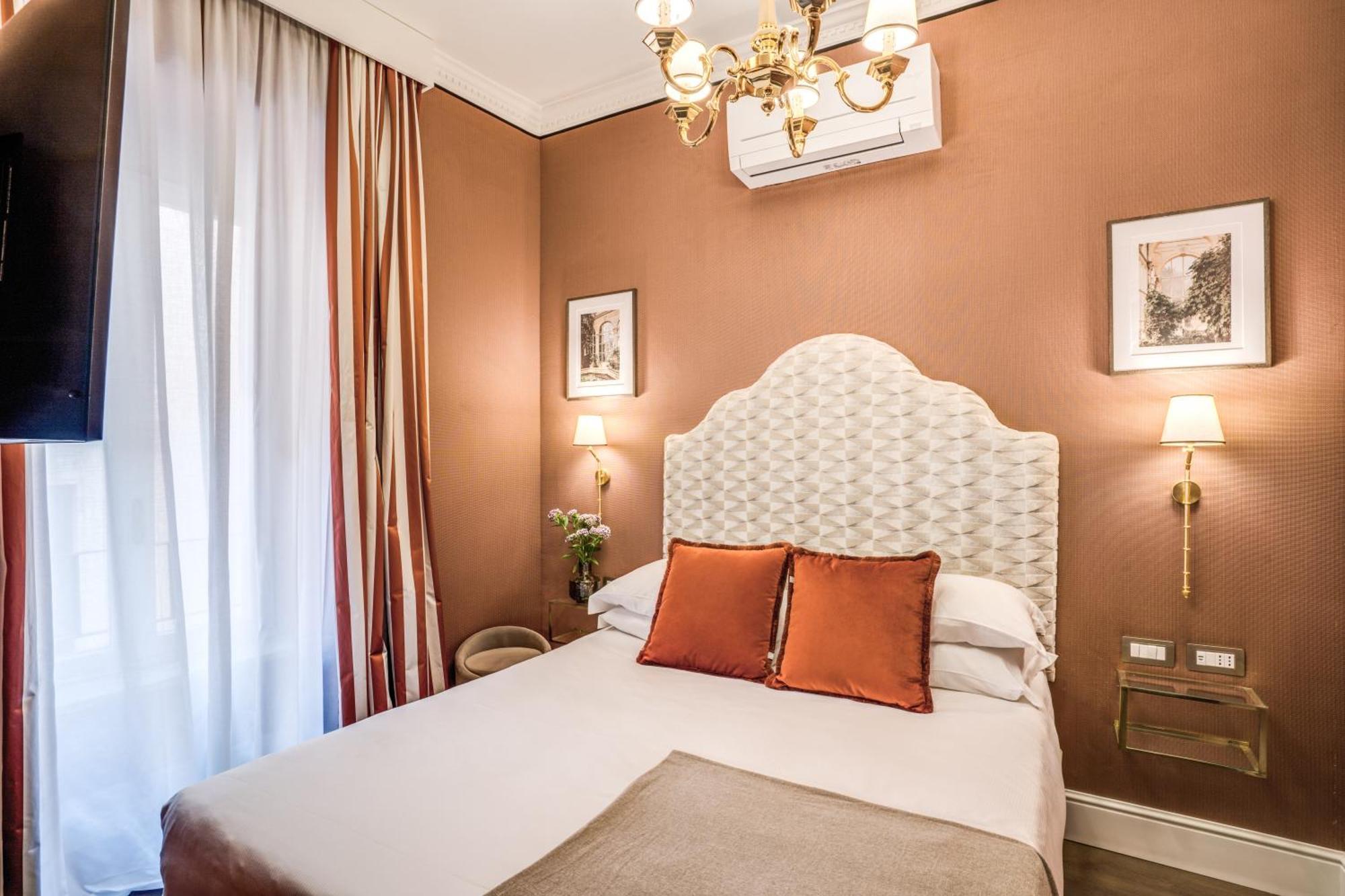 Antica Residenza Del Corso Hotel Rome Exterior photo