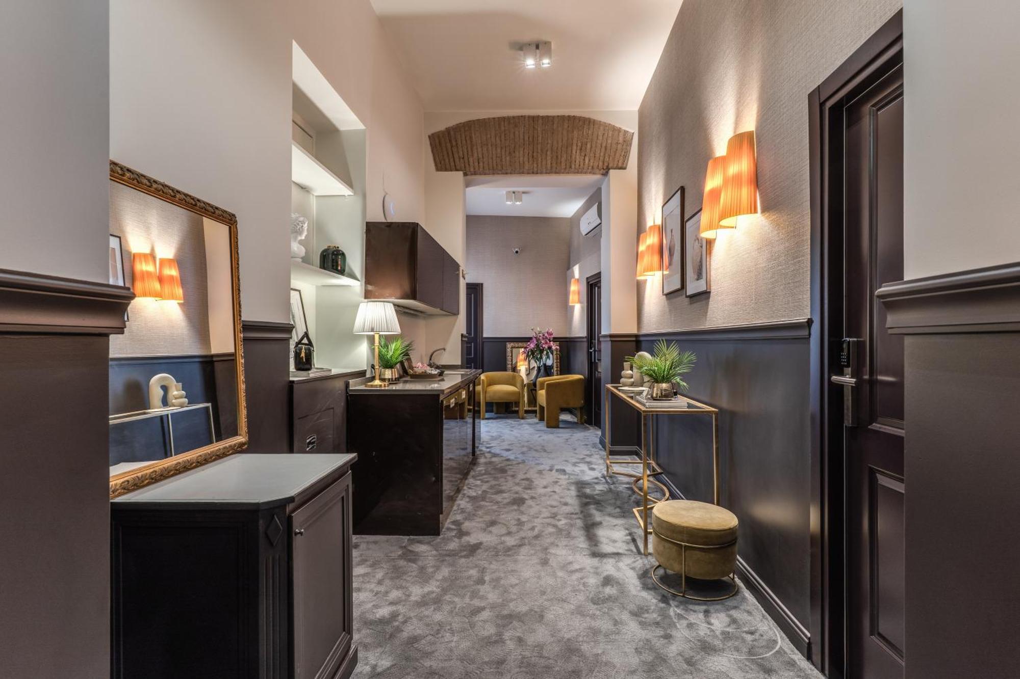 Antica Residenza Del Corso Hotel Rome Exterior photo