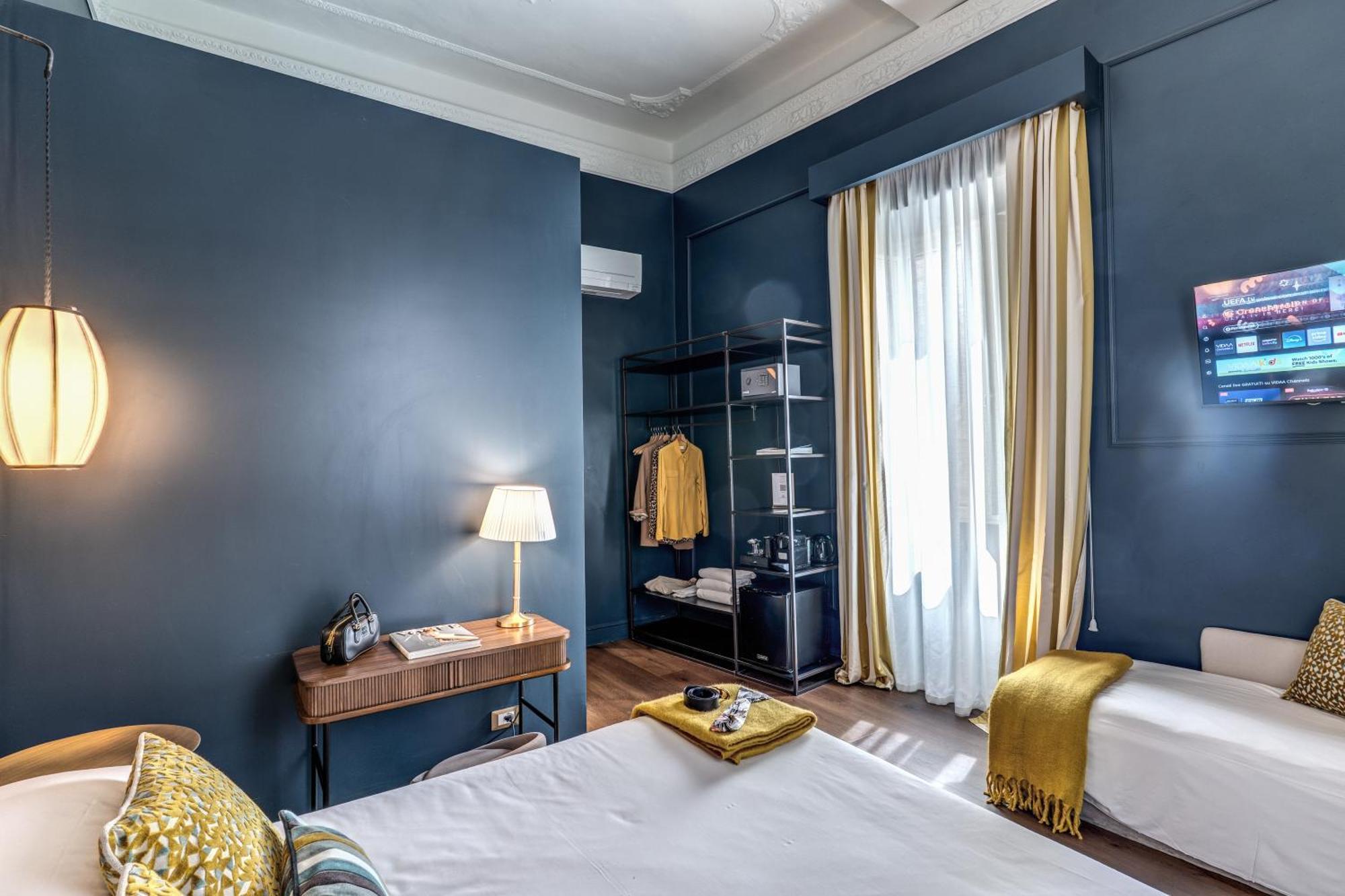 Antica Residenza Del Corso Hotel Rome Exterior photo